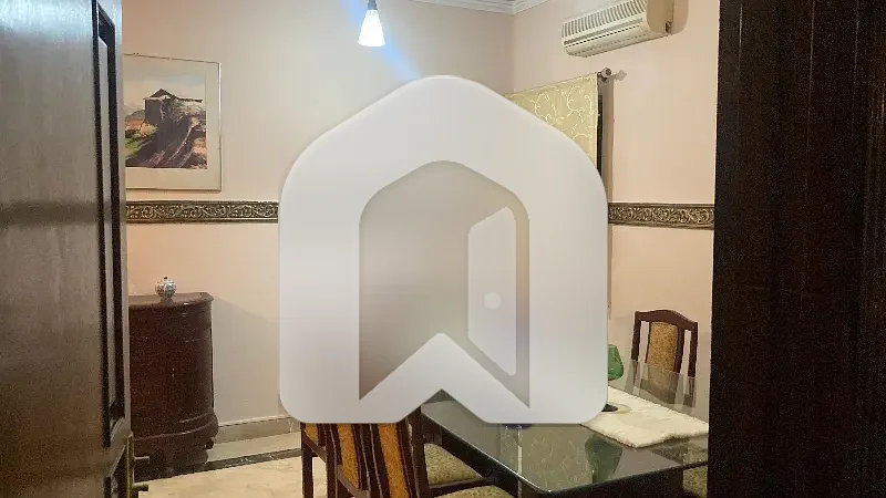 F11 Luxury Fully furnished aptment for rent 3 bedrooms attch washroom d d tv lounge kitchen, photo 19