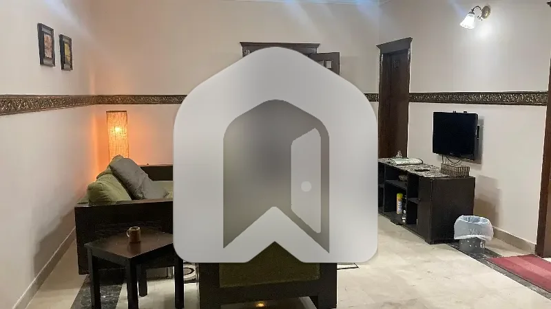F11 Luxury Fully furnished aptment for rent 3 bedrooms attch washroom d d tv lounge kitchen, photo 12