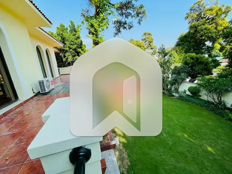 Luxurious Villa On Extremely Prime Location Available For Rent In Islamabad, photo 28