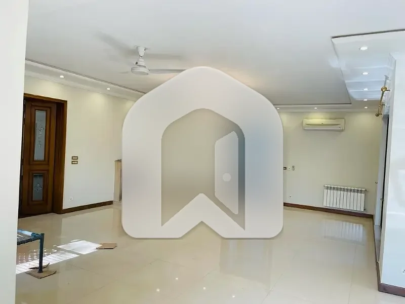Luxurious Villa On Extremely Prime Location Available For Rent In Islamabad, photo 24