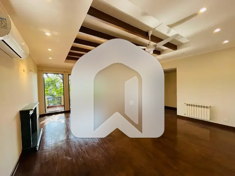 Luxurious Villa On Extremely Prime Location Available For Rent In Islamabad, photo 18