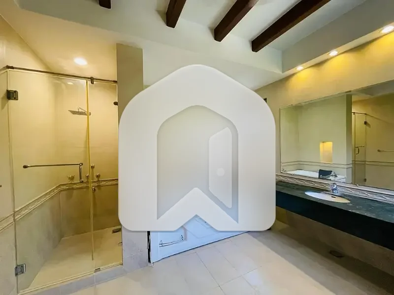 Luxurious Villa On Extremely Prime Location Available For Rent In Islamabad, photo 22