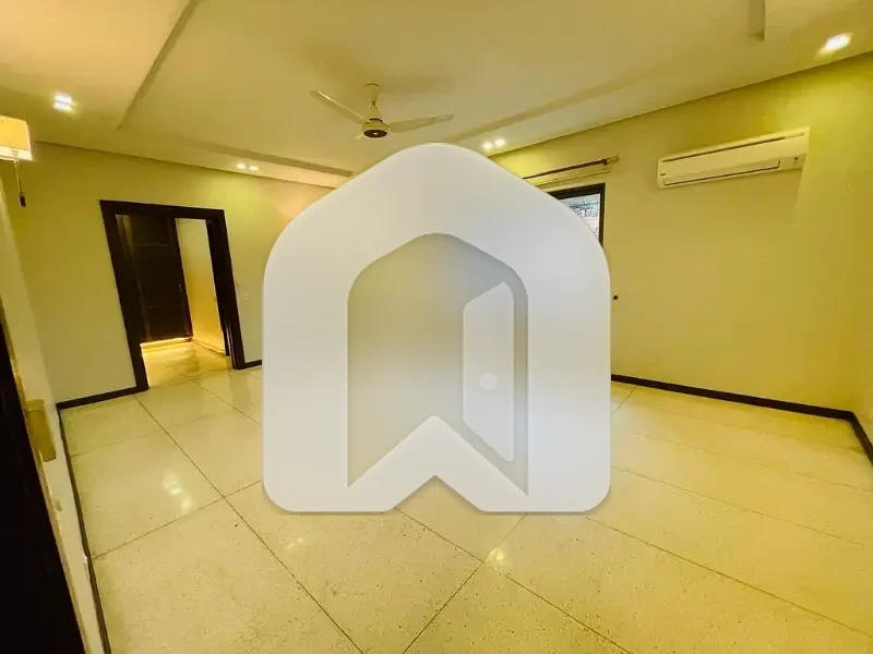 Brand New Luxurious Villa On Prime Location Available For Rent In Islamabad, photo 19