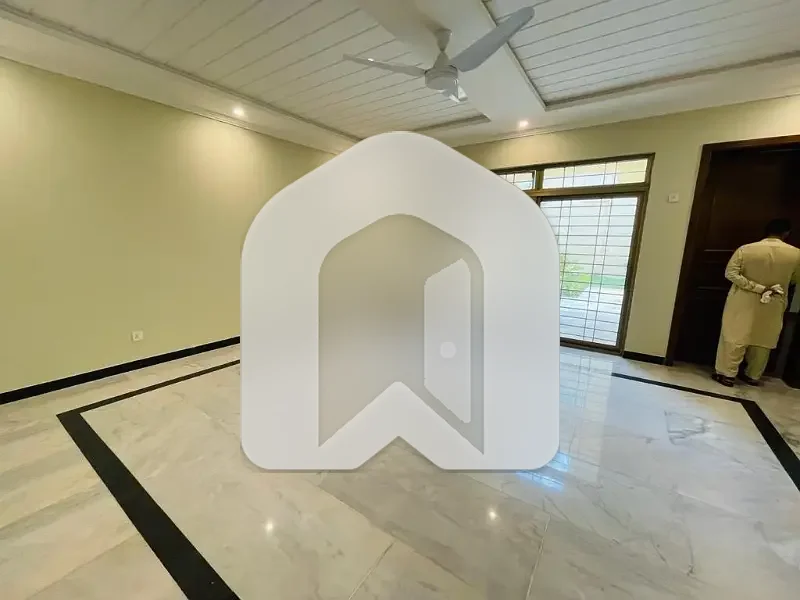 Luxury House On Extremely Prime Location Available For Rent In Islamabad, photo 20