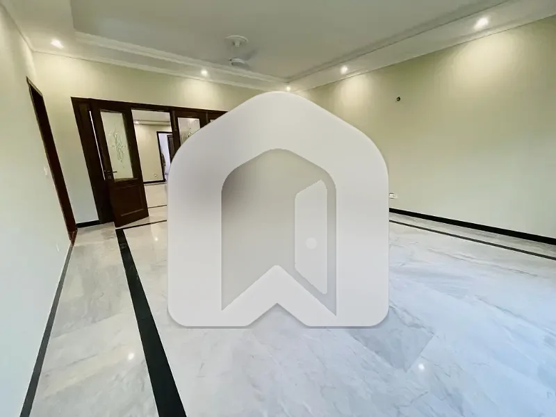 Luxury House On Extremely Prime Location Available For Rent In Islamabad, photo 11