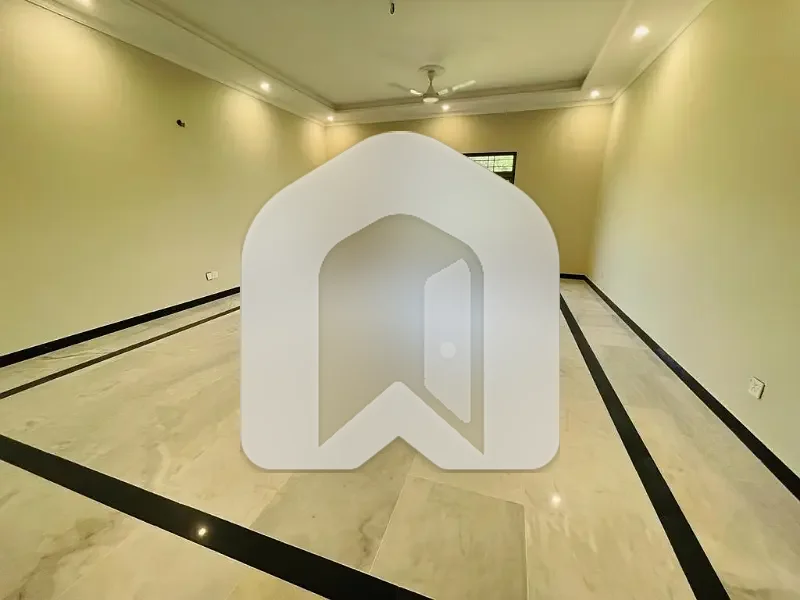 Luxury House On Extremely Prime Location Available For Rent In Islamabad, photo 12
