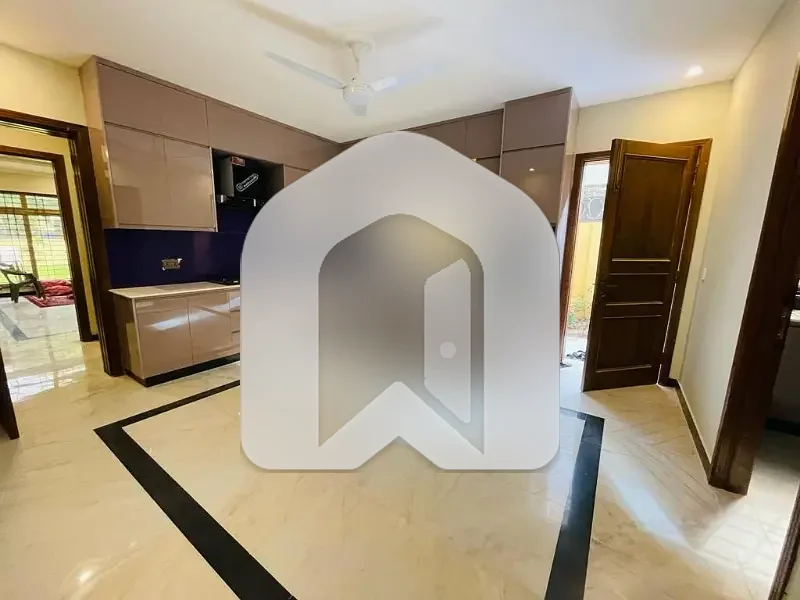 Luxury House On Extremely Prime Location Available For Rent In Islamabad, photo 23
