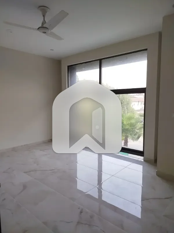 Brand New Furnished House For Rent In F-8 With Solar System, photo 17