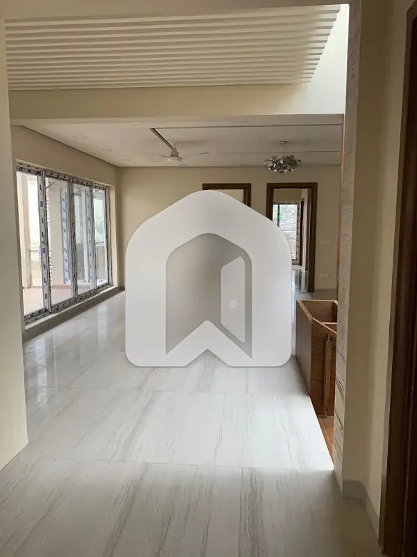 Luxurious House Available For Rent In F7 On Most Prime Location With swimming pool, photo 22
