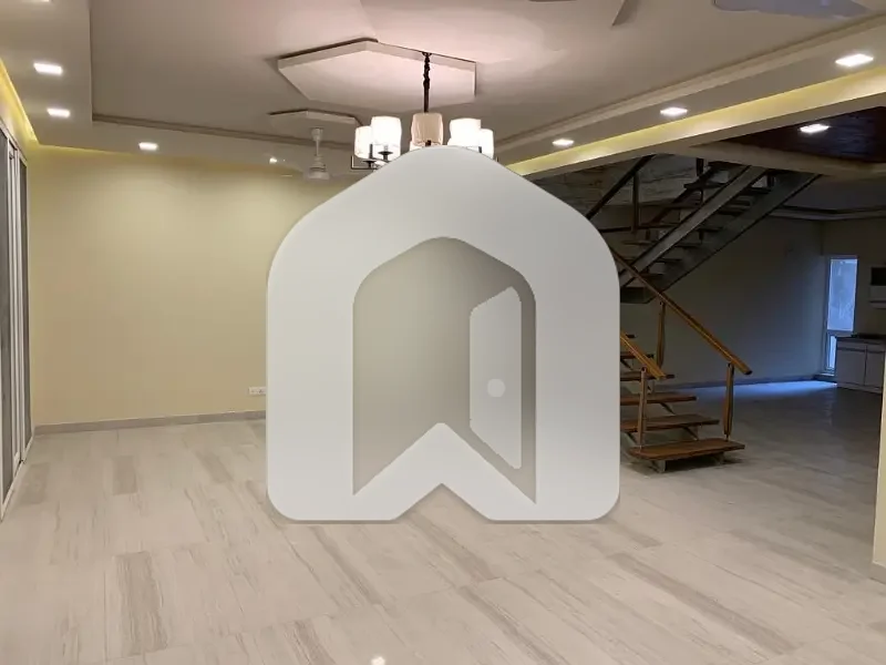 Luxurious House Available For Rent In F7 On Most Prime Location With swimming pool, photo 11