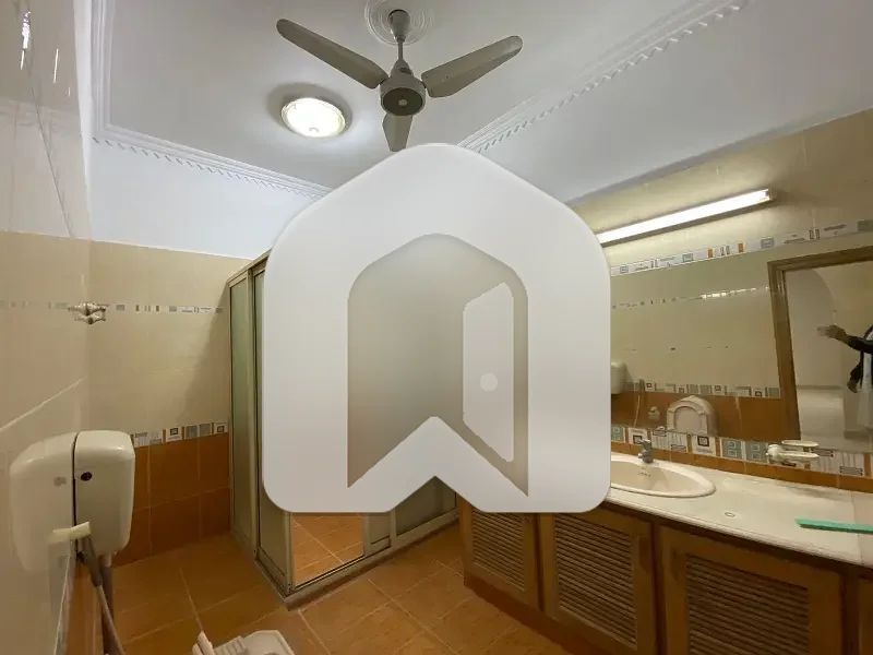 F8 House Available For Rent 12 bedrooms, photo 15