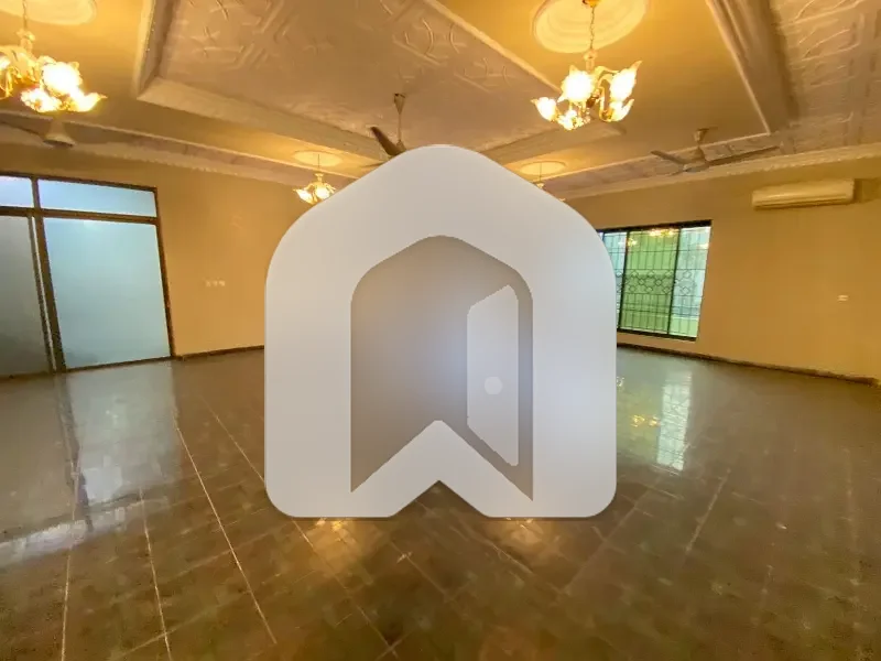 F8 House Available For Rent 12 bedrooms, photo 11