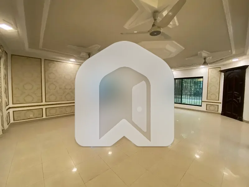 F8 House Available For Rent 12 bedrooms, photo 13