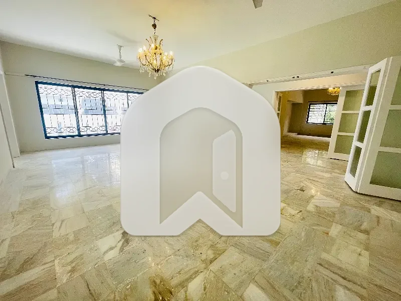 Elegant 4-Bedroom Single-Storey Residence With Expansive Garden, photo 16