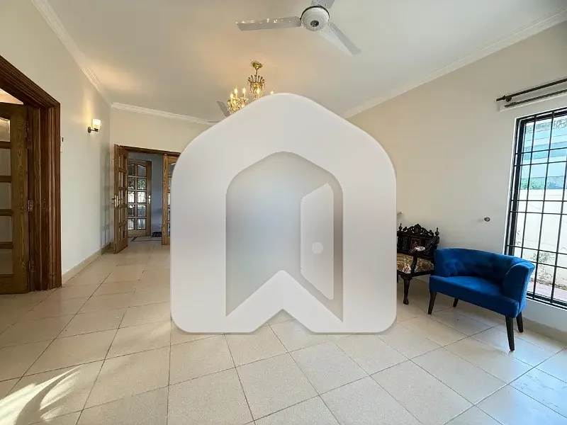 Beautiful & Spacious 3-Bedroom Independent House for Rent Prime Location, photo 2