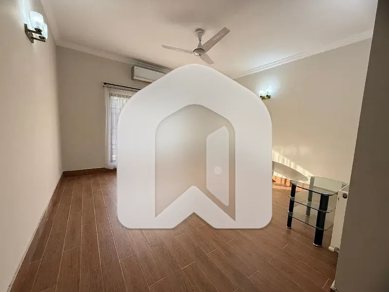 Beautiful & Spacious 3-Bedroom Independent House for Rent Prime Location, photo 15