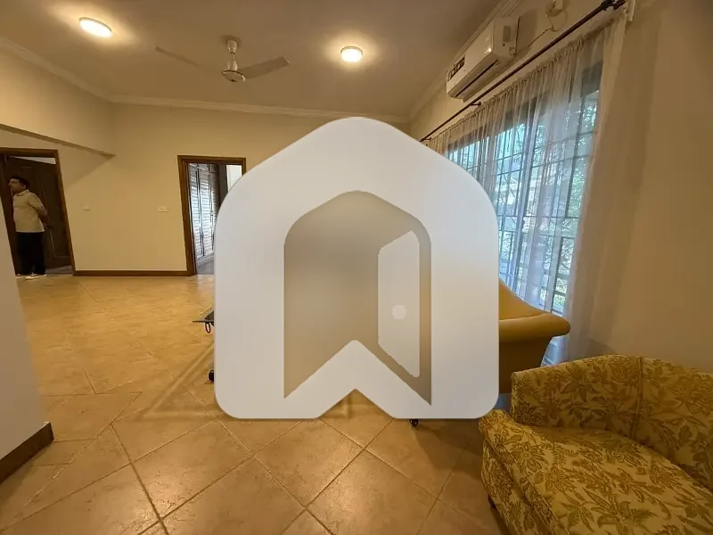 Beautiful & Spacious 3-Bedroom Independent House for Rent Prime Location, photo 7