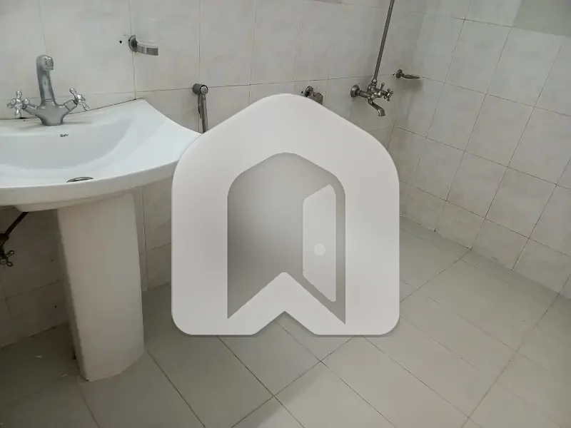 House for rent in F-7 Islamabad, photo 12