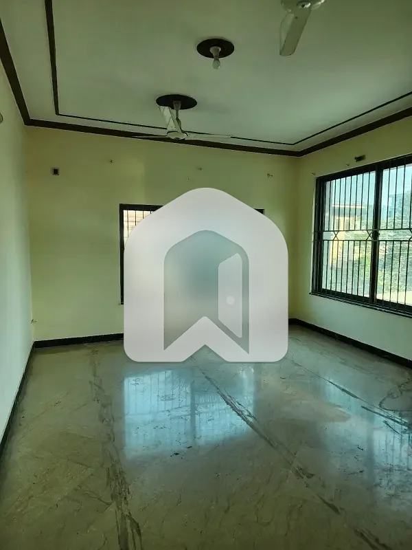 1 Kanal Full House available for rent in soan garden Block f, photo 12