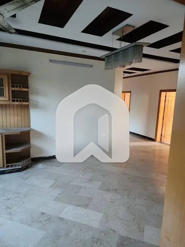 1 Kanal Full House available for rent in soan garden Block f, photo 4