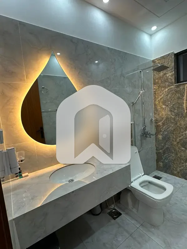 E-11 ISLAMABAD 1kanal Triple Storey Fully Furnished House For Rent 9bed With Washroom Drawing Dining Tvl Kichen Servant Room Parking Gas Electric, photo 16