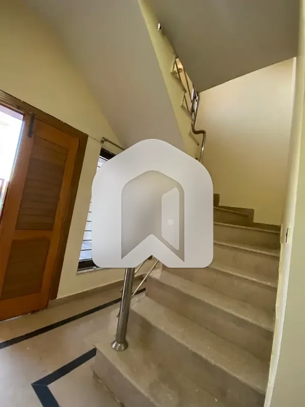 Stunning And Affordable House Available For Rent In D-12/4, photo 5