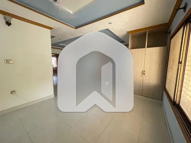ShahAllahDitta St 1 Near To D-12 Markaz Islamabad 1Kanal House For Rent 5bed With Washroom Drawing Dining Tvl 2kichen Servant 3car Parking, photo 16
