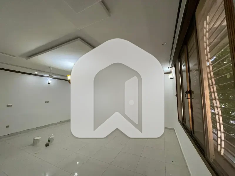 ShahAllahDitta St 1 Near To D-12 Markaz Islamabad 1Kanal House For Rent 5bed With Washroom Drawing Dining Tvl 2kichen Servant 3car Parking, photo 24