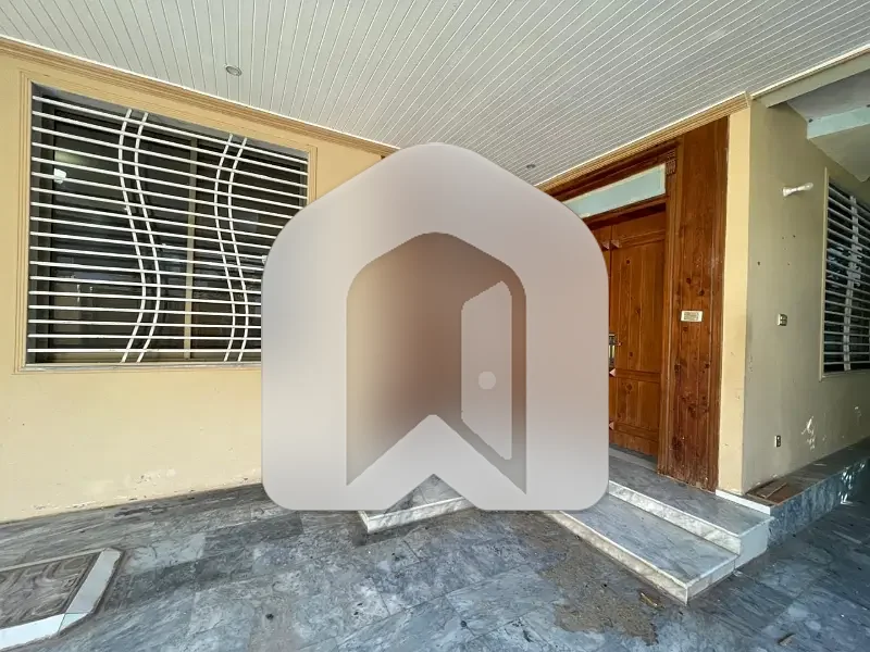 ShahAllahDitta St 1 Near To D-12 Markaz Islamabad 1Kanal House For Rent 5bed With Washroom Drawing Dining Tvl 2kichen Servant 3car Parking, photo 22