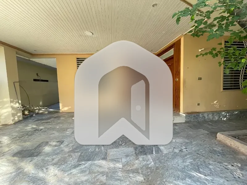 ShahAllahDitta St 1 Near To D-12 Markaz Islamabad 1Kanal House For Rent 5bed With Washroom Drawing Dining Tvl 2kichen Servant 3car Parking, photo 20