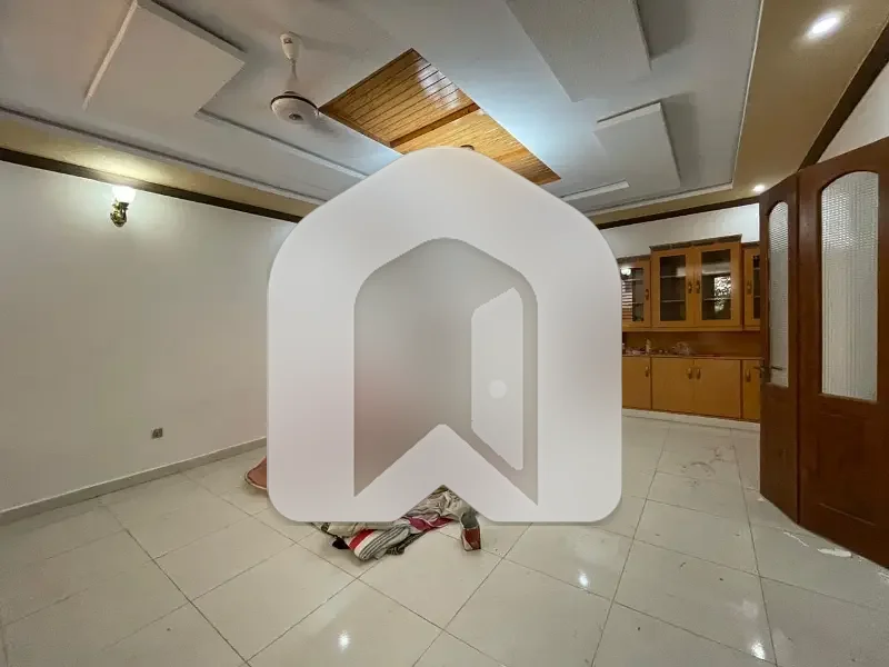 ShahAllahDitta St 1 Near To D-12 Markaz Islamabad 1Kanal House For Rent 5bed With Washroom Drawing Dining Tvl 2kichen Servant 3car Parking, photo 25