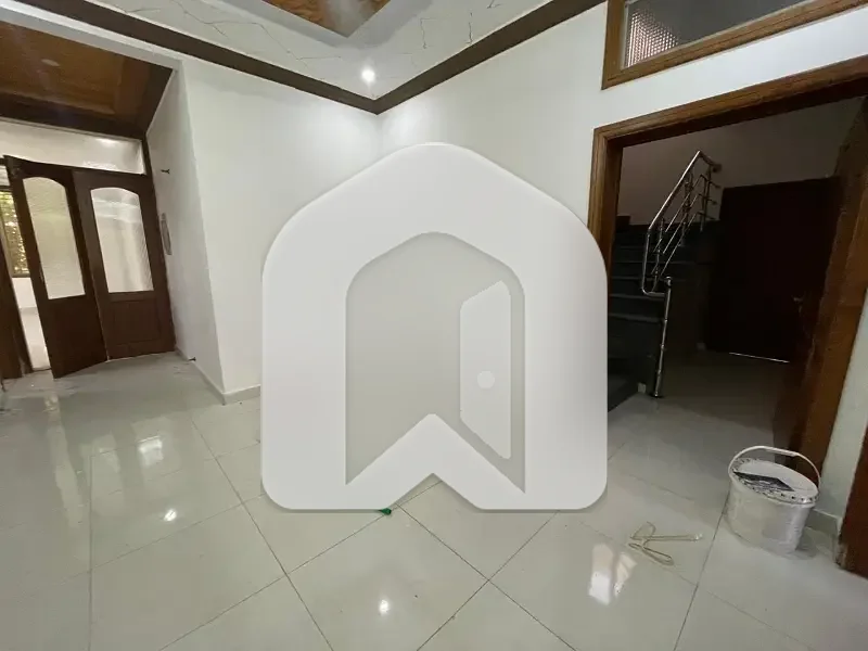 ShahAllahDitta St 1 Near To D-12 Markaz Islamabad 1Kanal House For Rent 5bed With Washroom Drawing Dining Tvl 2kichen Servant 3car Parking, photo 17