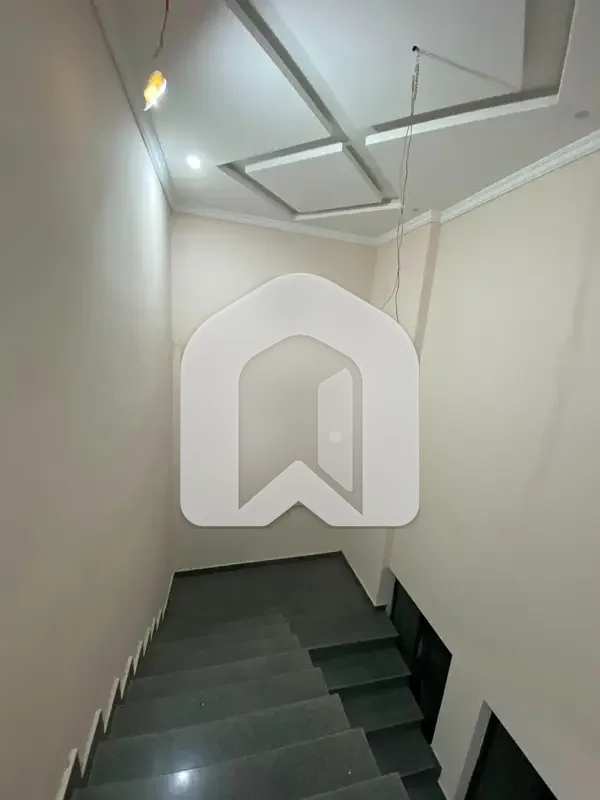 ShahAllahDitta St 1 Near To D-12 Markaz Islamabad 12Marla Brand New Condition Full House For Rent 5bed With Washroom 2Drawing Dining Lounge 2kichen Tearus Servant Room No Gas Electric Available 2car Parking, photo 6