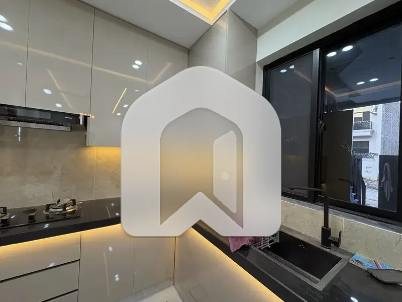 5 Marla Double Unit House for Rent in Multi Gardens B-17 Islamabad, photo 12
