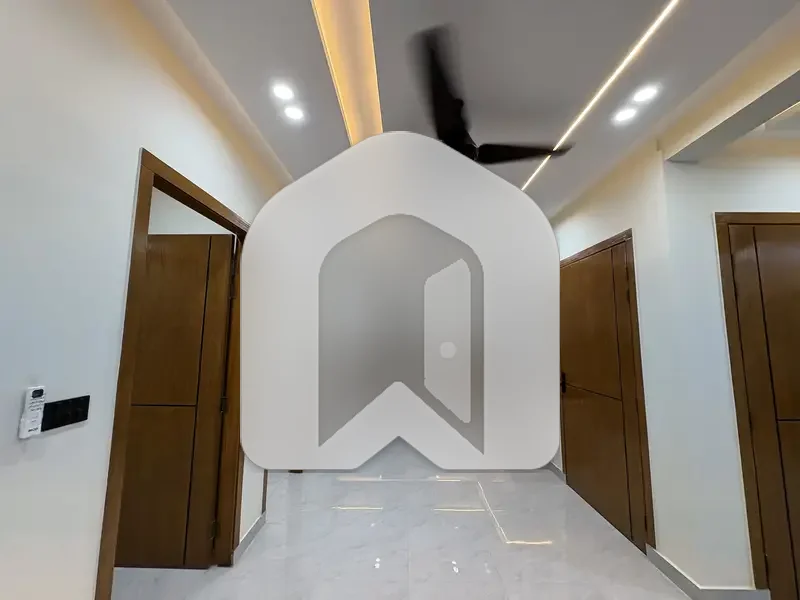 5 Marla Double Unit House for Rent in Multi Gardens B-17 Islamabad, photo 4