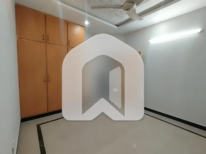 25x40 Beautiful House For Rent In G-13, photo 11