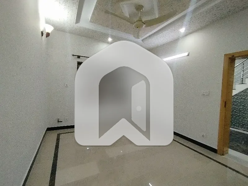 25x40 Beautiful House For Rent In G-13, photo 18