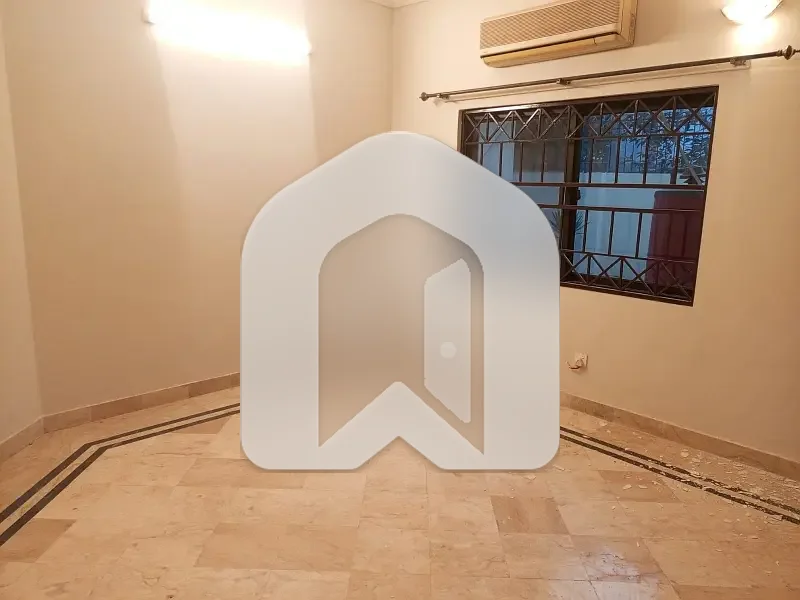 Newly Renovated House Available For Rent