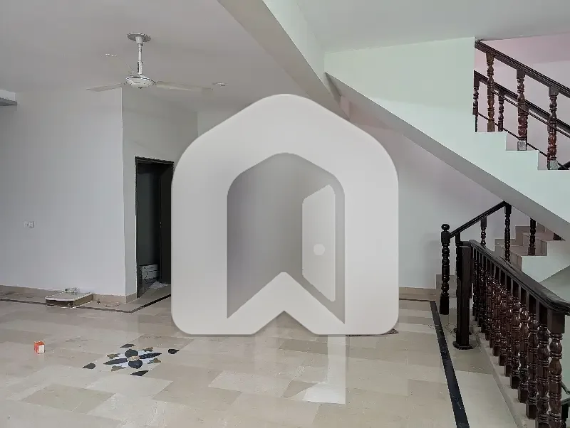 Beautiful 5 Bedroom House In F10 For Rent, photo 11