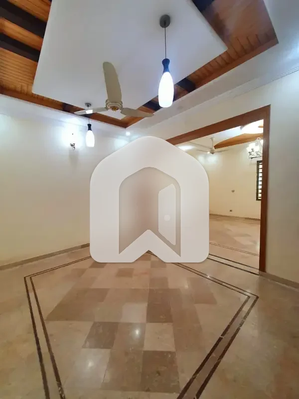 14 Marla Beautiful Upper Portion For Rent In G-13/1 Matro Station, photo 6