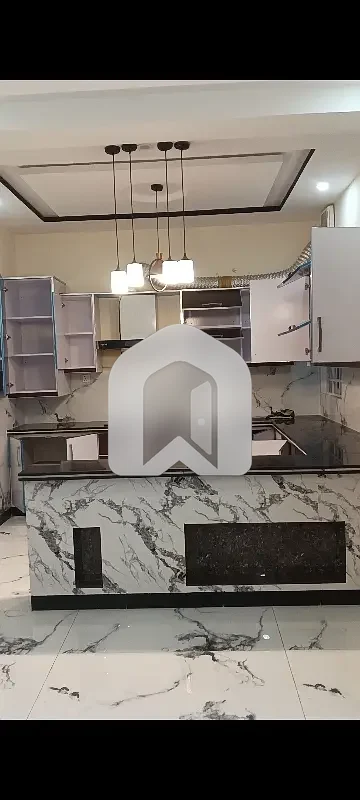 BEAUTIFUL NEW GROUND PORTION AVAILABLE FOR RENT, photo 9