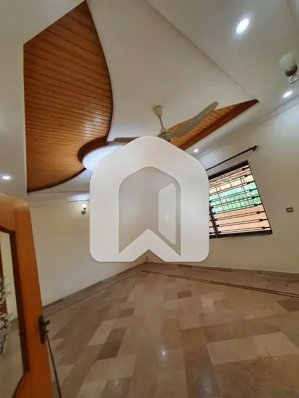 14 Marla Like Brand New Ground Portion For Rent In G-13/2 Islamabad, photo 9