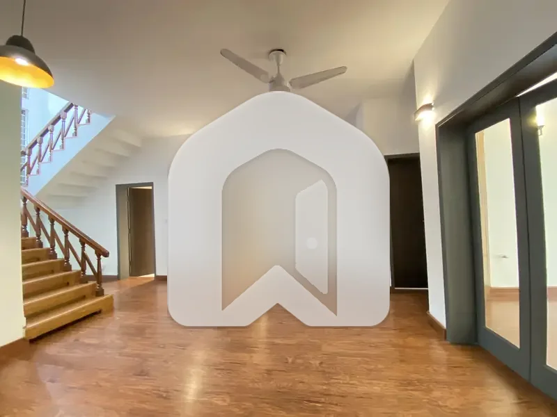 Beautiful House Available For Rent With Big Lawn On Prime Location