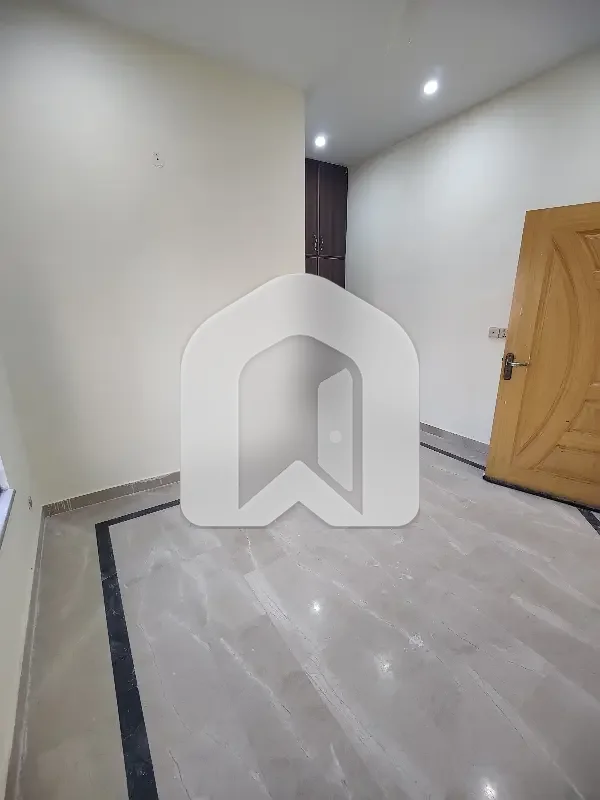 For Rent Upper Portion In D12