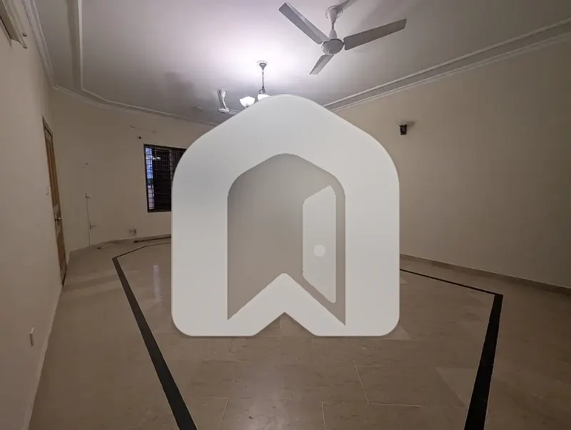 Ground Portion For Rent In F-11 Islamabad, photo 7