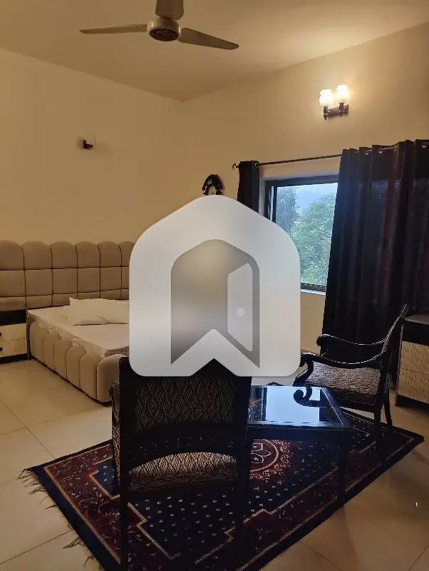 FOREIGNERS / DIPLOMATS 2-BED FULLY FURNISHED HOME | F-6/4 ISLAMABAD, photo 9