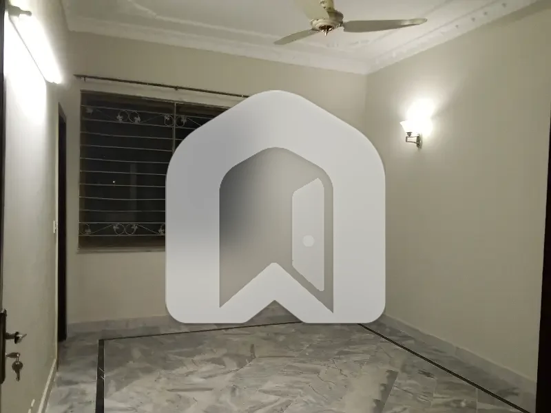Ground+Basement Portion Available For Rent, photo 3