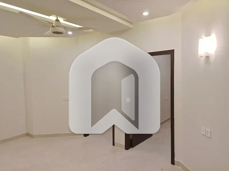 1 Bed Luxury Apartment Available For Rent In Zarkon Heights G-15 Islamabad., photo 15