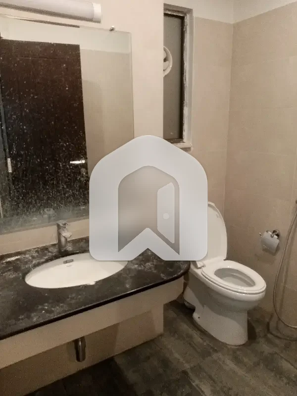 Zarkon Hieghts 2 Bed Flat For Rent, photo 9