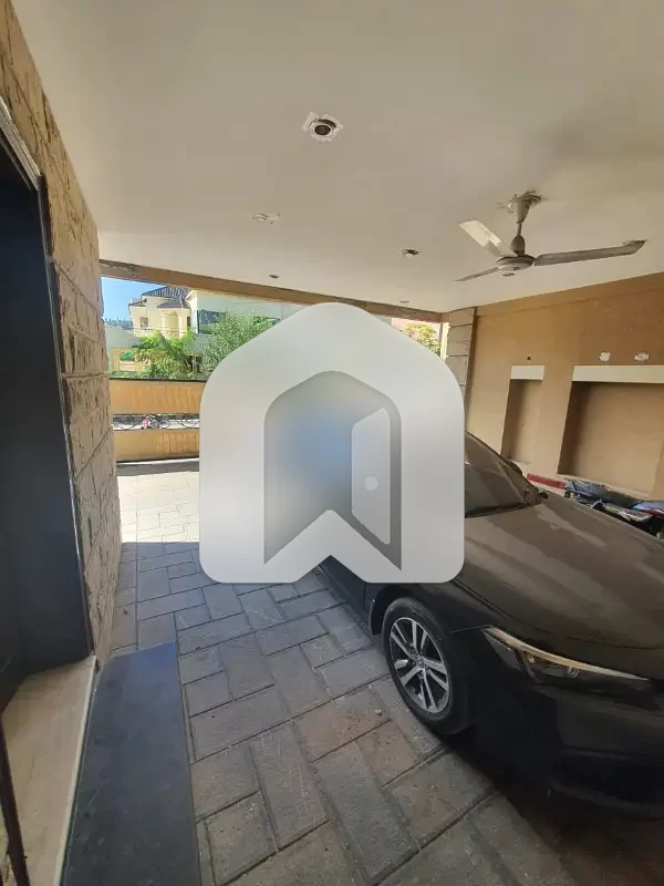 1 Kanal Ground Portion Available For Rent In E-11/4 Islamabad., photo 11
